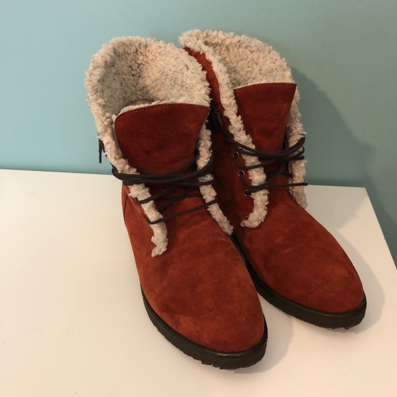 Suede HUSH PUPPIES Booties - Picture 4 of 16